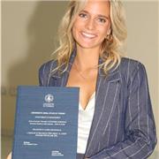 Offro ripetizioni sia online che in presenza a ragazzi di qualsiasi età, dalla scuola elementare all’università 😊
