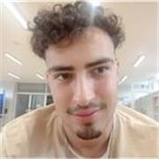 Chico joven con experiencia previa enseñando español en lengua inglesa. Estoy abierto a dar clases a cualquier persona. 