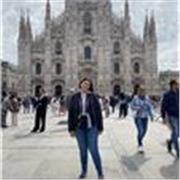 Laureanda in lingue e letterature straniere studi interculturali