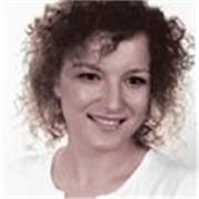 Nauczyciel z indywidualnym podejściem do każdego ucznia