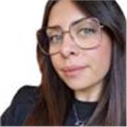 Laureata cum laude in giurisprudenza, praticante avvocato, disponibile per lezioni di diritto penale e procedura penale