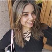 Profesora dinámica y empática preparada para enseñarte: literatura, música, matemáticas.