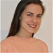 Mutterssprachlerin unterrichtet Französisch von der Mittelstufe bis zur gymnasialen Oberstufe in Berlin und Online