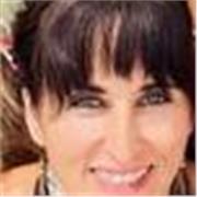 Me gusta enseñar y ver como la gente aprende y se supera. Ofrezco clases para superar oposiciones a la administración local.