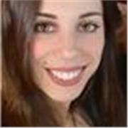 Dottoranda in studi linguistici e comparati impartisce lezioni di materie letterarie in presenza e online
