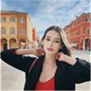 Studentessa di lettere con livello C1 di inglese impartisce lezioni di italiano, storia e inglese