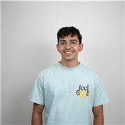 Profesor de programación para estudiantes de primeros cursos de carrera y bachillerato