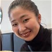 Native Japanese tutor with hotel industry experience offering online lessons in practical and polite Japanese.