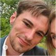 American English native speaker with 2 years of tutoring experience at the university level. Offering remote classes for all ages