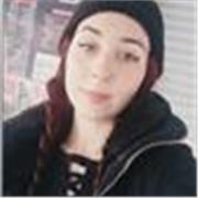 Trabajadora social concienciada con  aprendizaje desde la inclusión