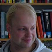 Erfahrener Dr. der Mathematik und ausgebildeter Physiker unterrichtet auf jedem level einschließlich Universität