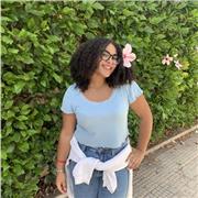 Sono una studentessa del liceo scientifico e me la cavo abbastanza in matematica invece di inglese ho il b1 per ora