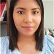 Profesora de administración de empresas en Santa Marta