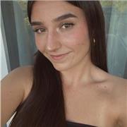 Este es mi último año siendo estudiante en administración y dirección de empresas, llevo 4 años impartiendo clases a niños de la ESO, primaria y bachillerato tanto de ingles como de matemáticas y les ha ido bastante bien. Aprovecho este año para ayudar a