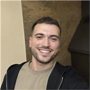 Periodista y profesor de comunicación audiovisual, marketing y RRSS