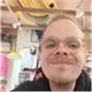 Abiturient bietet Englisch Nachhilfe und freut sich euch kennenzulernen und zu helfen