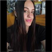 Profesora ofrece apoyo escolar personalizado para niños de primaria en todas las asignaturas