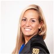 Offro lezioni private o di gruppo a studenti di scuola superiore o universitari