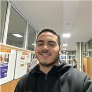 Hey, ich biete dir Mathe-Nachhilfe an, die auch wirklich deine Noten verbessert, plus ich beantworte dir 24/7 deine Fragen