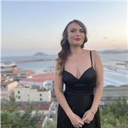 Insegnante di scuola primaria e specializzanda nel sostegno, impartisce lezioni private per elementari e medie