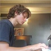 Cours Piano Débutant / Jeune professeur de 16 ans avec 9 ans d'expérience. Pédagogie décontractée et cool pour tout le monde !