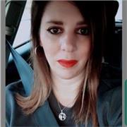 Doy clases particulares de lengua castellana e inglés desde primaria hasta selectividad. Soy doble graduada con dos máster en enseñanza de idiomas