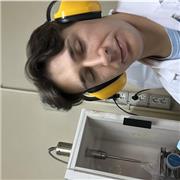 Cerchi qualcuno che ti faccia innamorare della biologia? Sei nel posto giusto