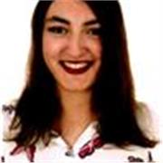 Joven profesora de clases particulares, estudiante de la facultad de ciencias de la educación de Sevilla