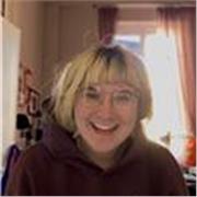 stai cercando una ragazza seria che possa aiutarti a studiare inglese? 