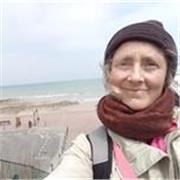 Native and bilingual teacher bietet English und Franzözisch Unterrichte