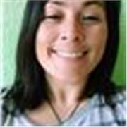 Maestra de preescolares o cuidadora para adultos mayores funcionales