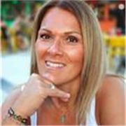 Soy una persona muy pedagoga y puedo cuidar a niños desde 3 a 13 años 