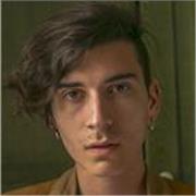 Insegnante ed appassionato di fotografia e videomaking e storia del cinema