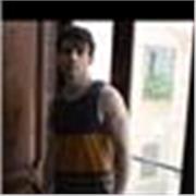 Psicólogo,físico,pianista,atleta de élite,poeta,compositor,actor,exjugador de póker.Con insomnio grave para algunos, pero superado