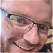 Particulares, inmersivo, adaptado al nivel del alumno, enfocado en la confianza, la fluidez y el uso real del idioma