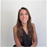 Profesora de coaching, especialista en desarrollo de liderazgo y habilidades interpersonales