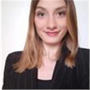Laureata in scienze politiche, sociali e internazionali si candida come insegnante per aiuto compiti