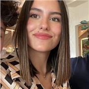 Profesora de inglés y refuerzo de todas las materias ofrece clases particulares a niños de infantil, primaria y la E.S.O