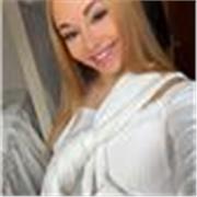 Una chica responsable, con paciencia que le gusta mucho enseñar y le encantan los niños 