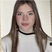 Profesora de Matemáticas, Inglés y Lengua Castellana, puedo impartir del nivel Educación Primaria, la ESO y Bachillerato