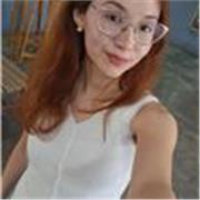 Profesora de español para alumnos de distintas edades