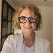 Salve, sono una docente laureata in Lingua e letteratura inglese e insegno inglese generico e specialistico da 35 anni. 