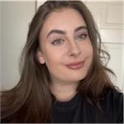 Primary teacher in training with English specialism, Brighton.