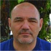 Sono un ingegnere appassionato di matematica. Do lezioni private da molti anni a studenti di scuola media inferiore e superiore. Mi vanto di essere un ottimo docente e ho il pregio di far comprendere anche i concetti più difficili e complicati