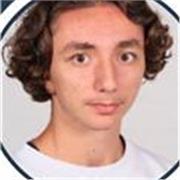 Si vous recherchez un professeur d’italien, vous pouvez me contactez.