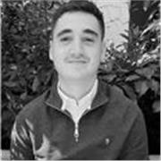 Professeur en Design Graphique et Direction Artistique & Publicité