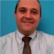 Vivo in Guatemala da 5 anni e so cosa significa imparare una nuova lingua! Se sei Hispanohablante e hai bisogno di aiuto con l'italiano sono il profe che fa per te!