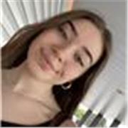Estudiante de ingeniería mecánica imparte clases de lengua, inglés, matemáticas y física y química para apoyo escolar