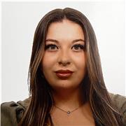 Ofrezco dar apoyo para personas que cursen primaria, ESO, tanto presencial como online y dispongo de flexibilidad horaria. Soy estudiante de Derecho en la Universidad de Almería