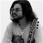Veteran guitarist teaching electric and acoustic guitar to students of all ages